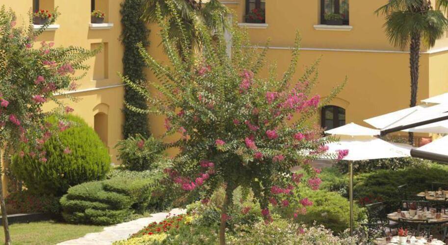 Four Seasons Hotel At Sultanahmet