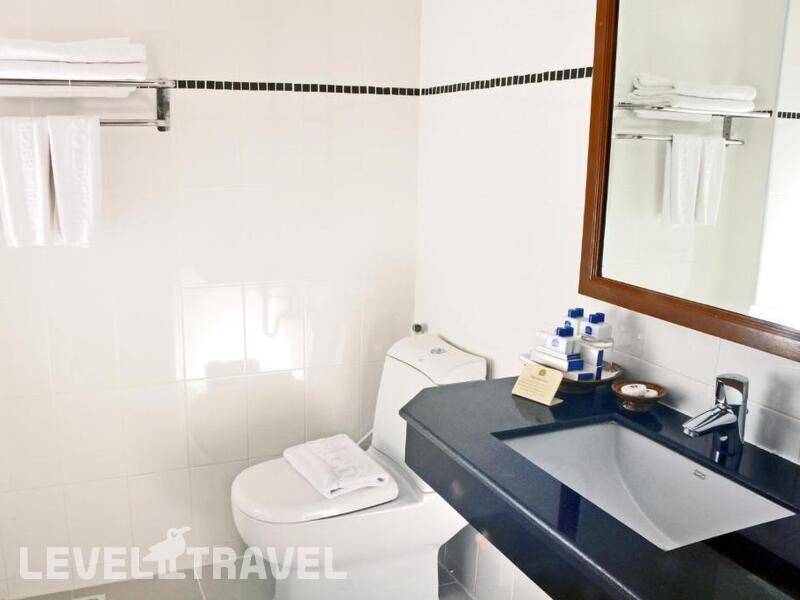 Фотография Best Western Phuket Ocean Resort & Spa