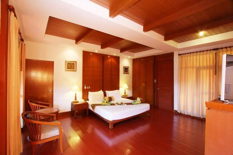 P. P. Erawan Palms Resort