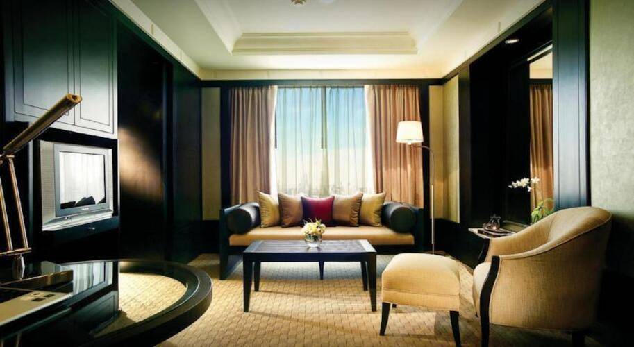 Banyan Tree Bangkok Hotel