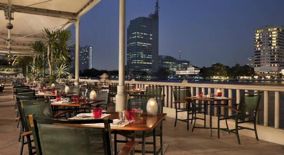 The Peninsula Hotel
