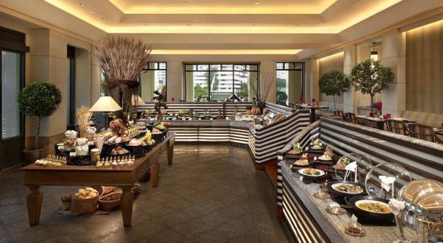 The Peninsula Hotel