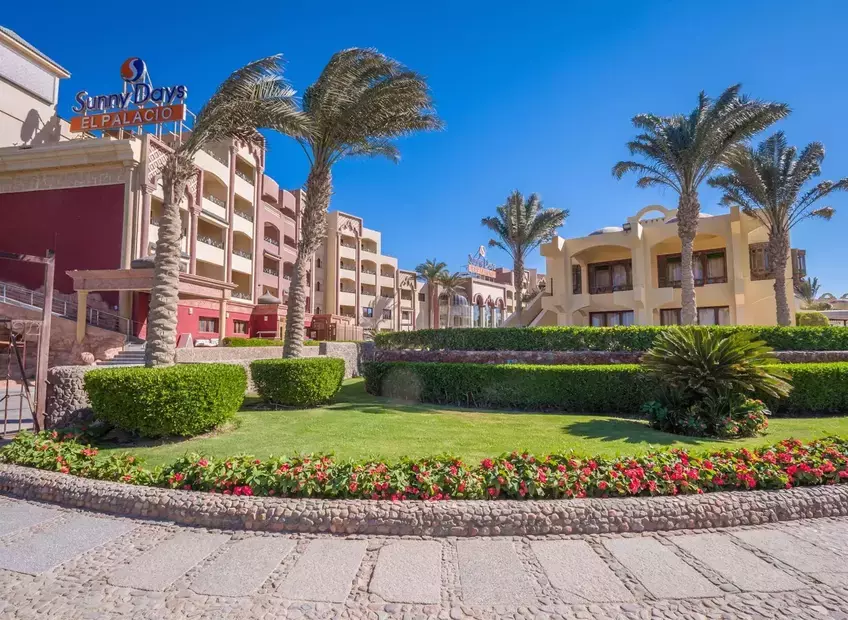 Sunny Days El Palacio Hotel