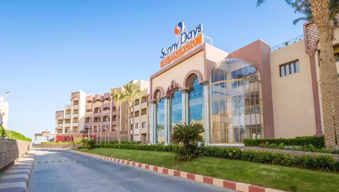 Sunny Days El Palacio Hotel