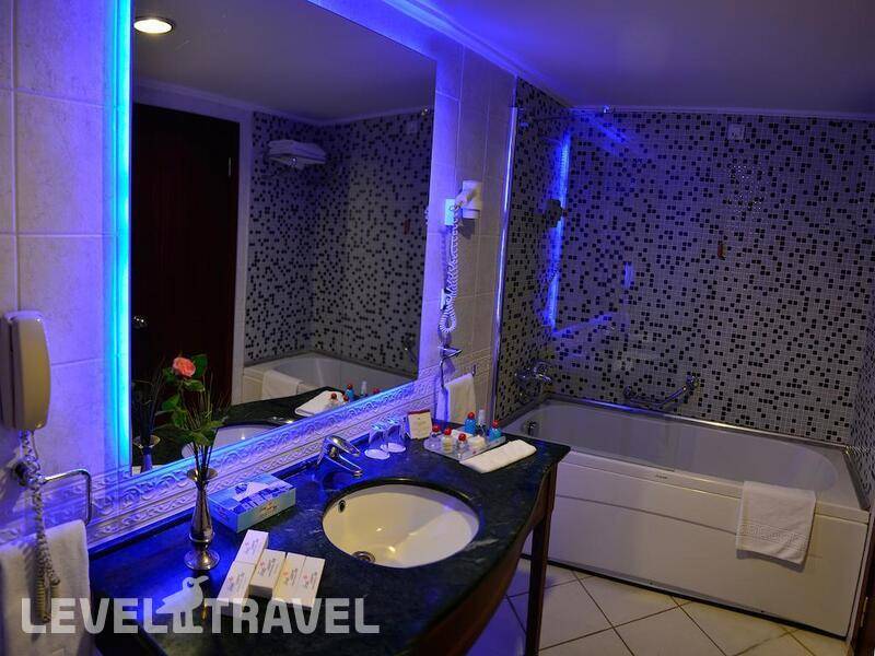 Фотография Grand Cevahir Hotel