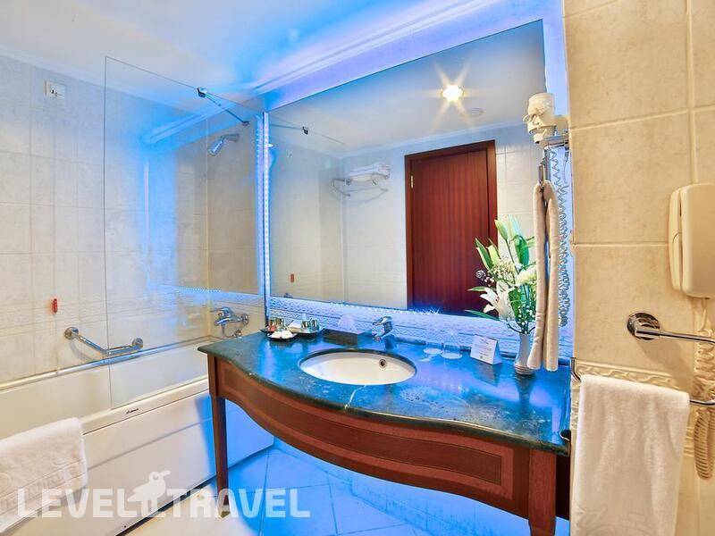 Фотография Grand Cevahir Hotel