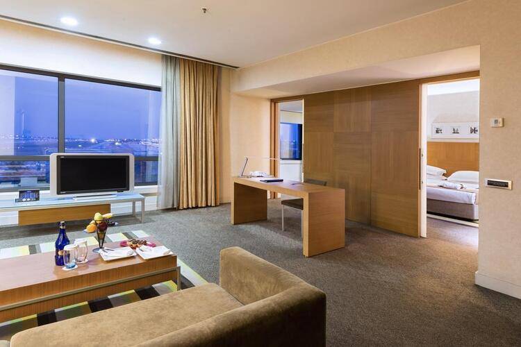 Radisson Blu Conference & Airport