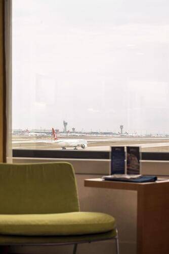 Radisson Blu Conference & Airport