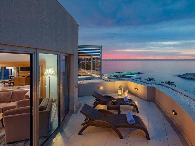 Rixos Sungate Hotel