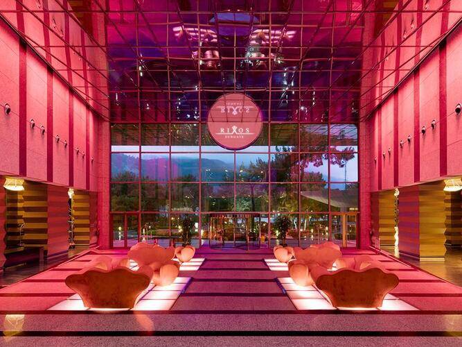 Rixos Sungate Hotel
