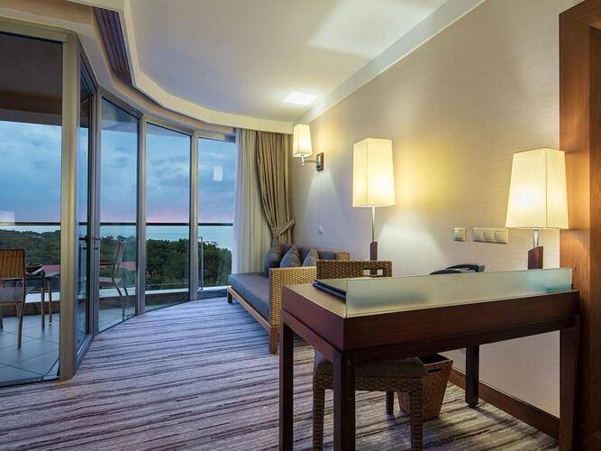 Rixos Sungate Hotel