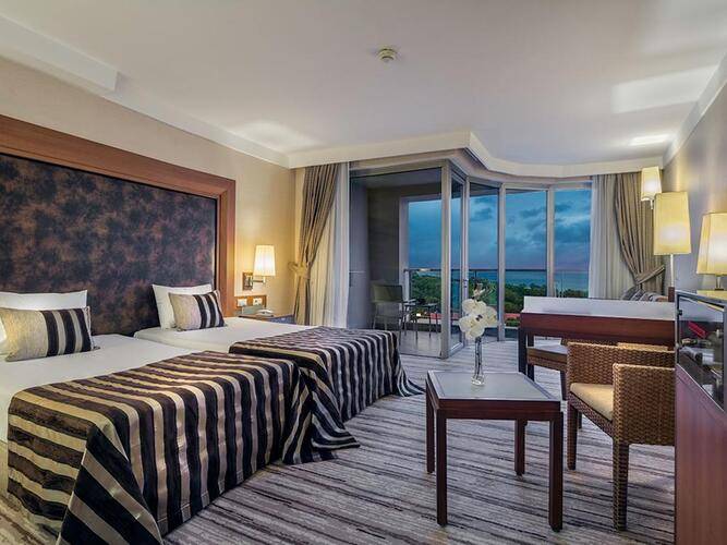 Rixos Sungate Hotel