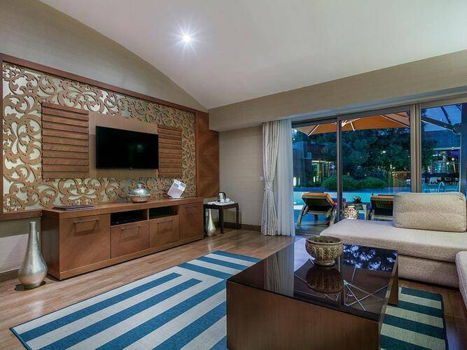 Rixos Sungate Hotel
