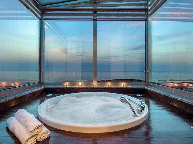 Rixos Sungate Hotel