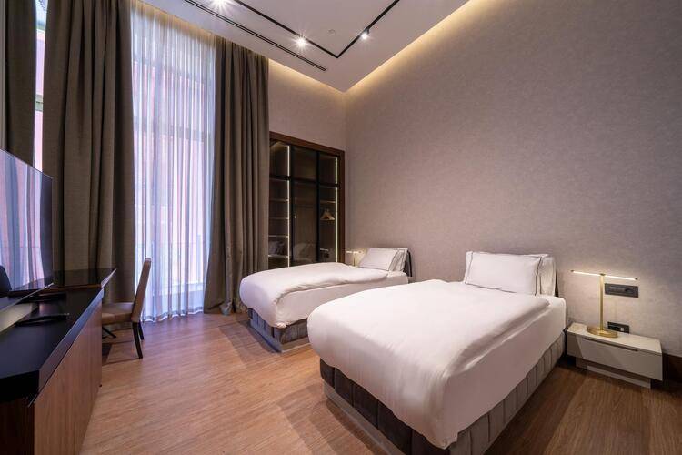 The Norm Oriental Kemer (Ex. The Norm Collection Kemer)