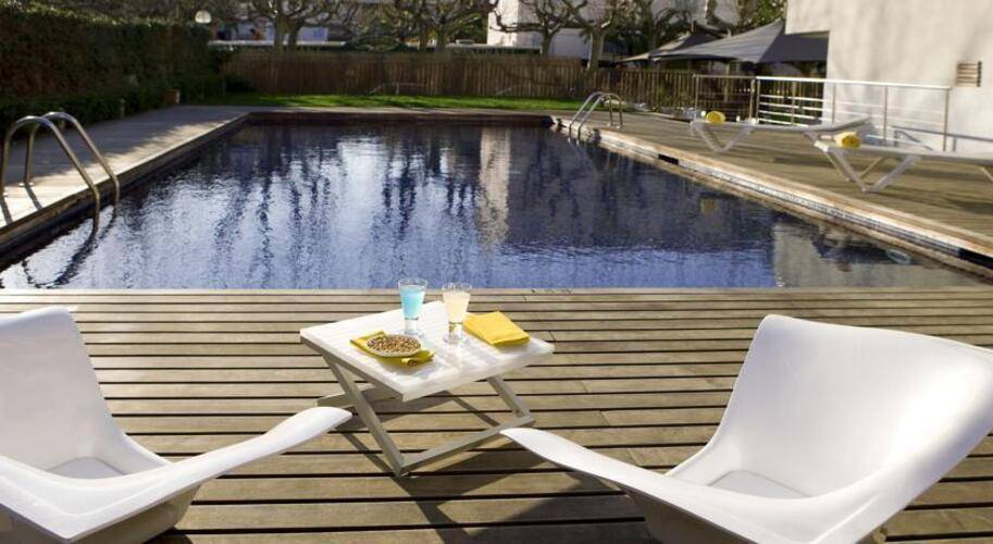 Magnolia Hotel (Adults Only 15+)