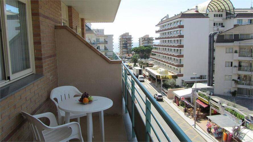 H.Top Royal Sun Suites Hotel