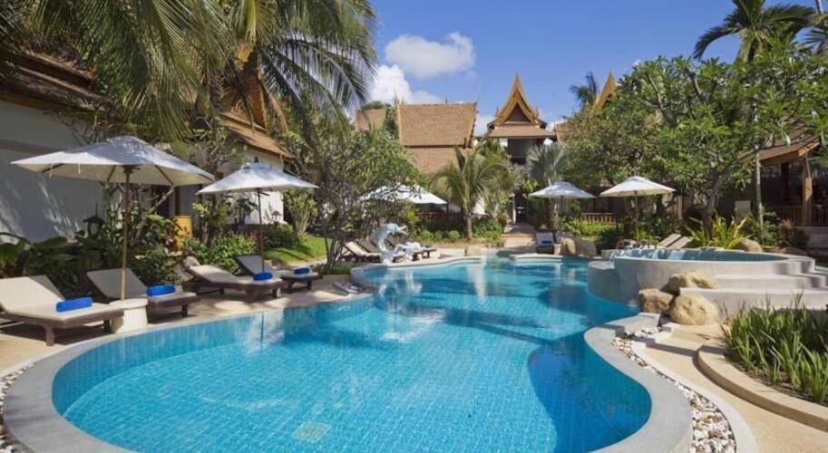 Thai House Beach Resort