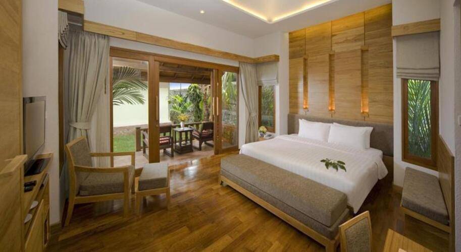 Thai House Beach Resort