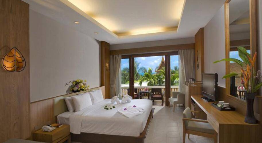 Thai House Beach Resort
