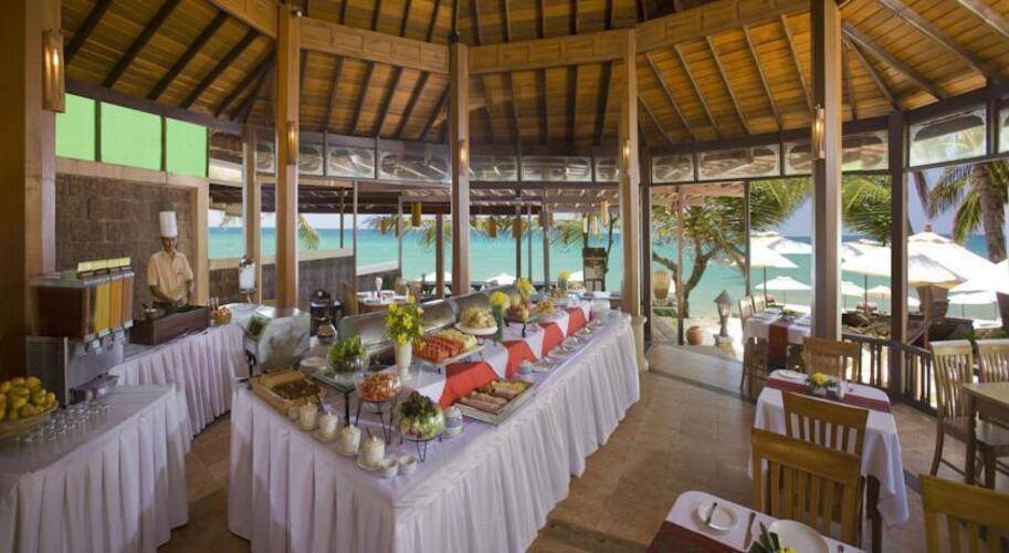 Thai House Beach Resort