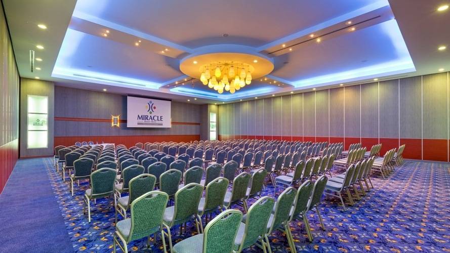 Miracle Resort Hotel