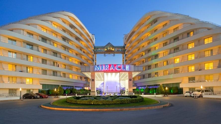 Miracle Resort Hotel