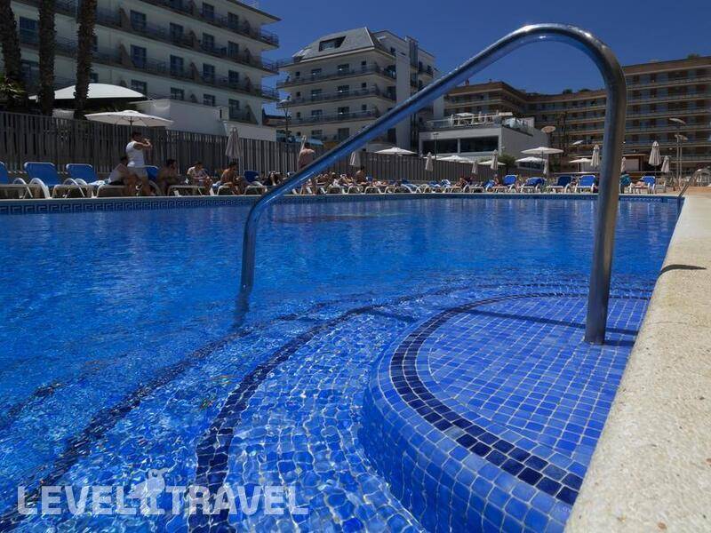 Фотография Riviera Hotel Santa Susanna Фотография Riviera Hotel Santa Susanna