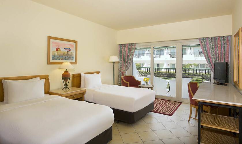 Safir Sharm Waterfalls Resort (Ex. Hilton Sharm Waterfalls Resort)