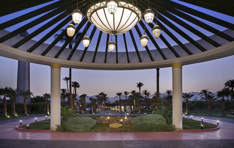 Safir Sharm Waterfalls Resort (Ex. Hilton Sharm Waterfalls Resort)