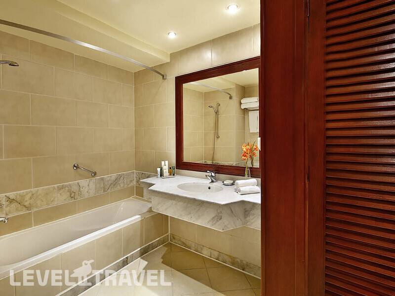 Фотография Safir Sharm Waterfalls Resort (Ex. Hilton Sharm Waterfalls Resort)