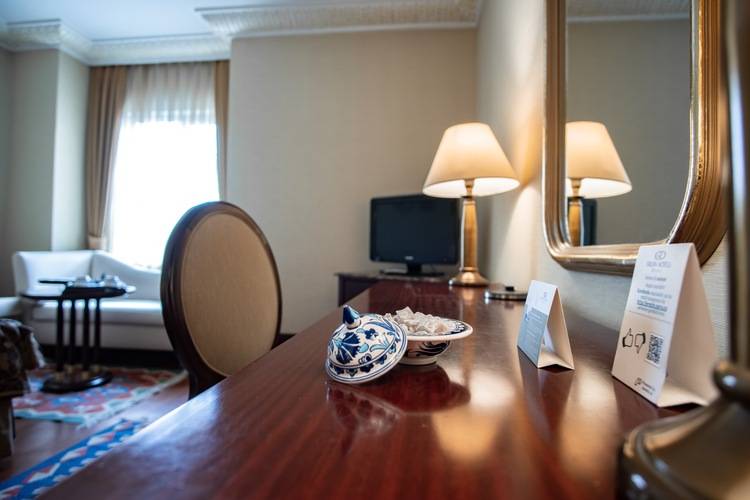 Eresin Hotel Sultanahmet (Ex. Eresin Crown Istanbul Hotel)