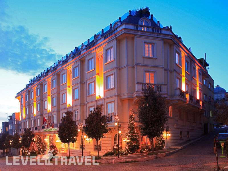 Фотография Eresin Hotel Sultanahmet (Ex. Eresin Crown Istanbul Hotel)