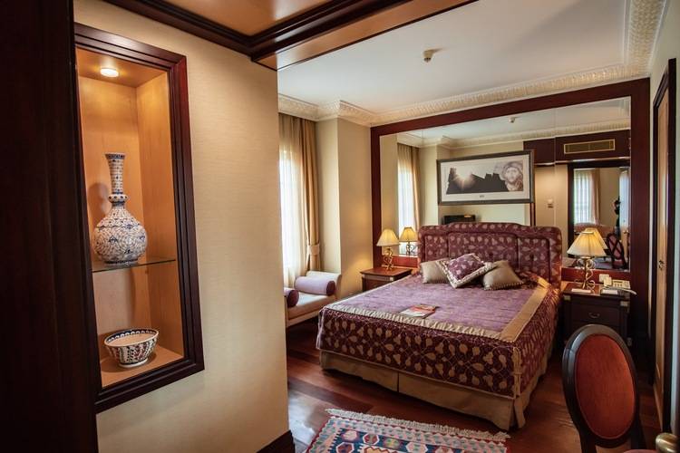 Eresin Hotel Sultanahmet (Ex. Eresin Crown Istanbul Hotel)
