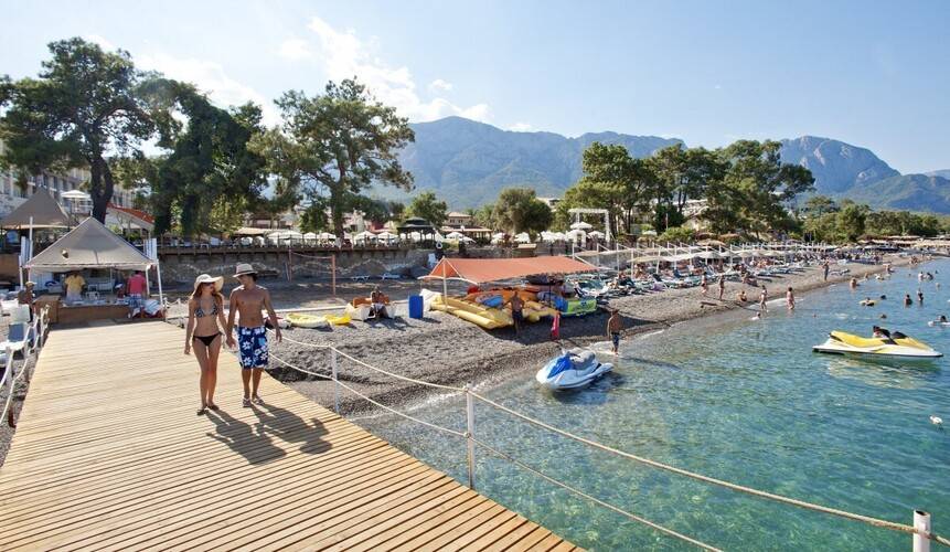 Crystal Aura Beach Resort & Spa