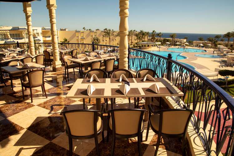 Grand Oasis Resort