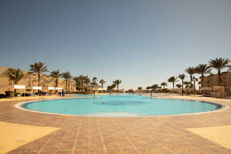 Grand Oasis Resort