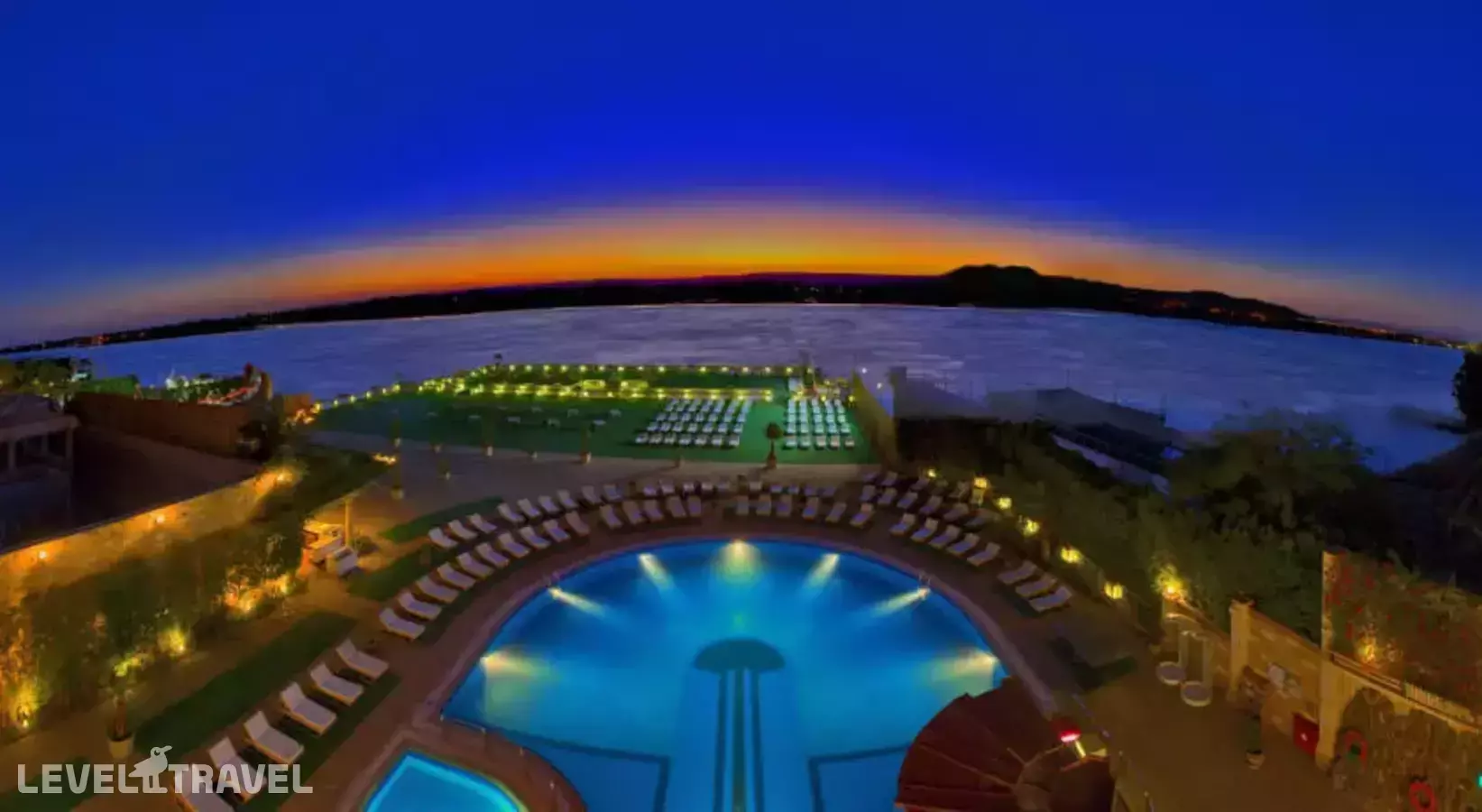 Sonesta St. George Hotel