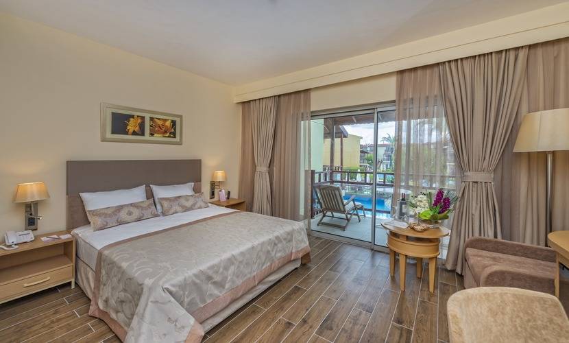 Selectum Family Resort Side (Ex.Silence Beach Resort)