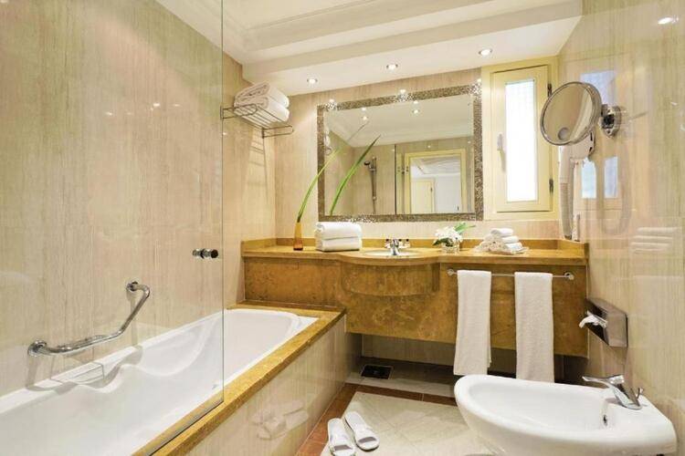 Cairo Pyramids Hotel (Ex. Movenpick Resort Cairo Pyramids)