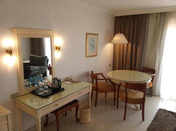 Cairo Pyramids Hotel (Ex. Movenpick Resort Cairo Pyramids)