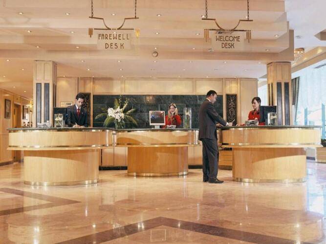 Cairo Pyramids Hotel (Ex. Movenpick Resort Cairo Pyramids)