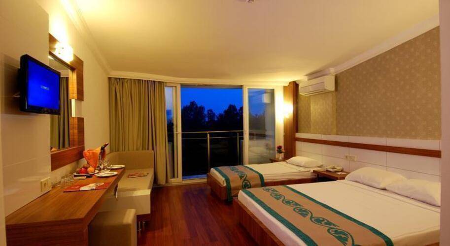 Maya Golf Hotel (Ex. Club Hotel Golf)