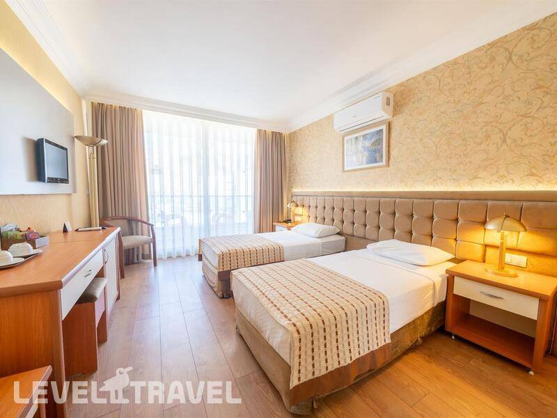 Фотография L'Etoile Beach Hotel