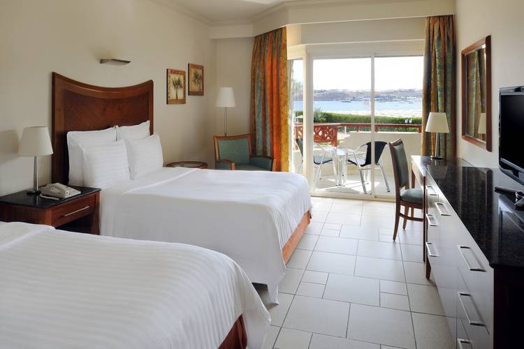 Naama Bay Promenade Resort Beach Side (Ex. Marriott Beach Resort Sharm)