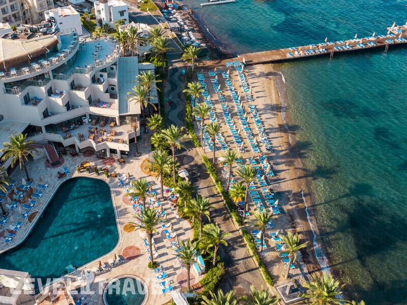 Фотография Arin Resort Hotel (Ex.Sundance Resort) Фотография Arin Resort Hotel (Ex.Sundance Resort)