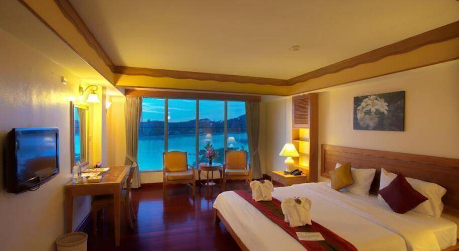 Chaba Samui Resort