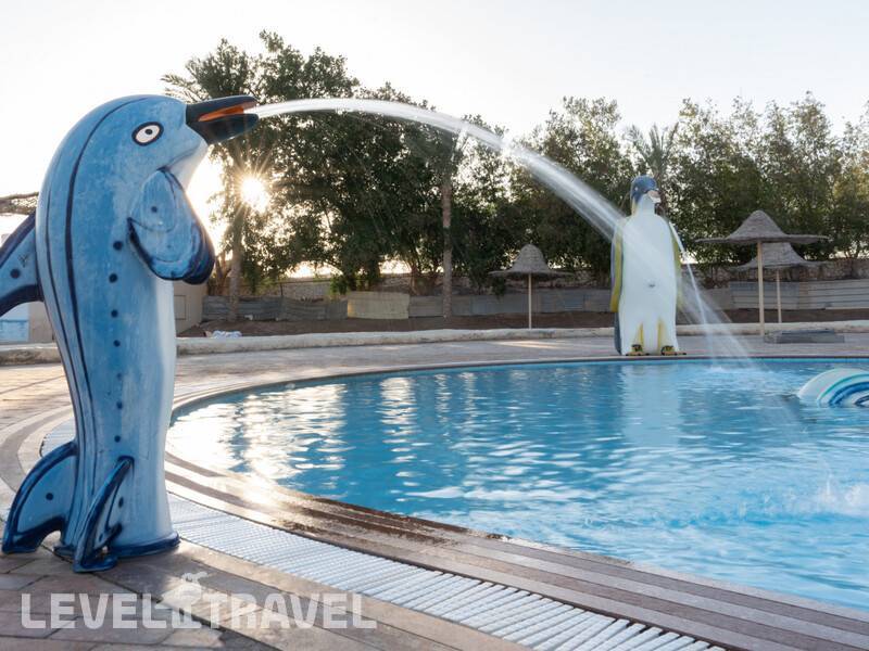 Фотография Parrotel Aqua Park Resort (Ex. Park Inn By Radisson Sharm) Фотография Parrotel Aqua Park Resort (Ex. Park Inn By Radisson Sharm)