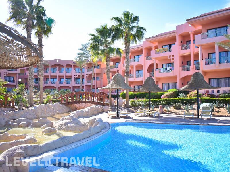 Фотография Parrotel Aqua Park Resort (Ex. Park Inn By Radisson Sharm) Фотография Parrotel Aqua Park Resort (Ex. Park Inn By Radisson Sharm)