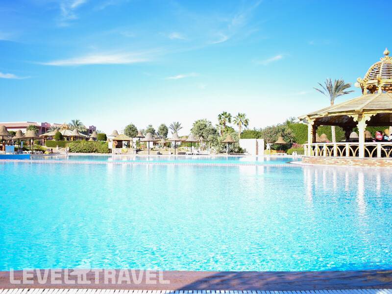 Фотография Parrotel Aqua Park Resort (Ex. Park Inn By Radisson Sharm) Фотография Parrotel Aqua Park Resort (Ex. Park Inn By Radisson Sharm)